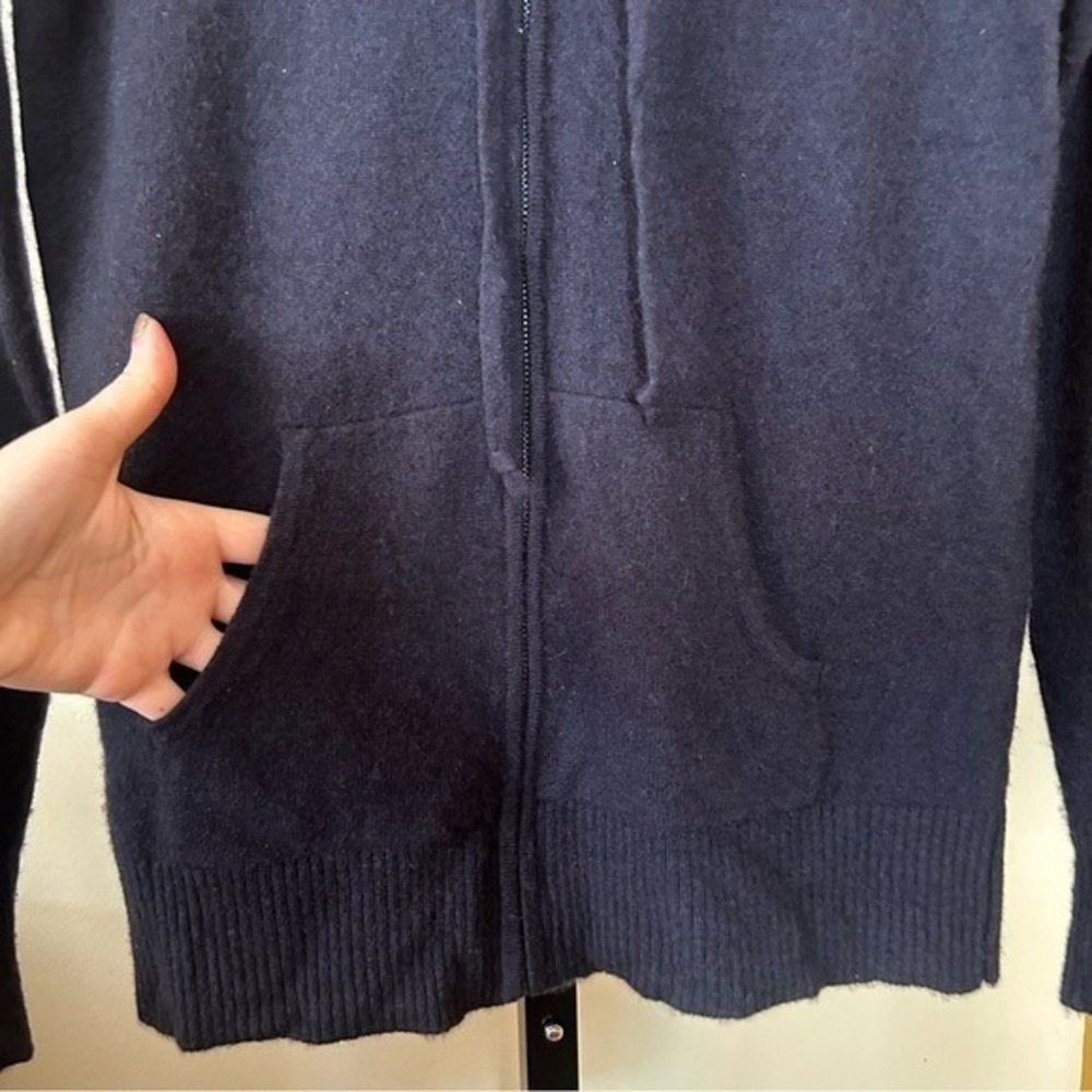 C by Bloomingdale's 100% 2-Ply Cashmere Full Zip Hoodie Luxury Navy Blue Size XS - Picture 5 of 5